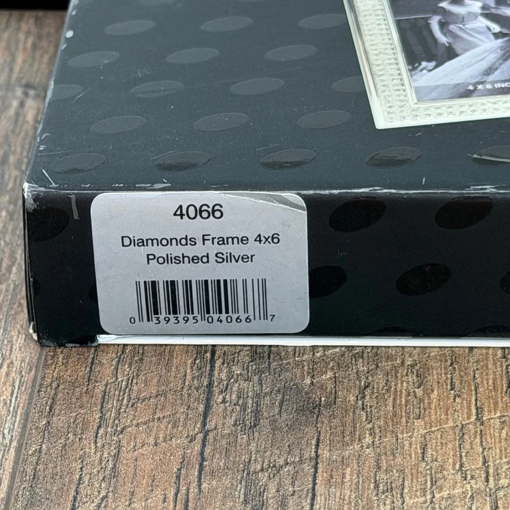 Milano‎ Series Diamonds 4x6 Photo Frame Polished Silver NIB Bed Bath Beyond